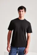 Anthem Heavyweight T-Shirt AM015 worn by a model, photo 3