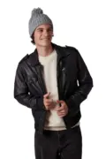 K-Up Knitted Beanie KP550 worn by a model, photo 3