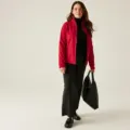 Regatta Ablaze Women's Printable Softshell RETRA629 worn by a model, photo 3