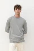 Sol's Monarch - Men's Round Collar Long Sleeve T-Shirt SO11420 worn by a model, photo 2