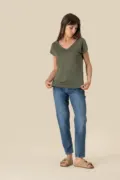 Spasso Ladies' V-Neck Linen T-Shirt SP321 worn by a model, photo 2