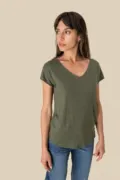 Spasso Ladies' V-Neck Linen T-Shirt SP321 worn by a model, photo 3